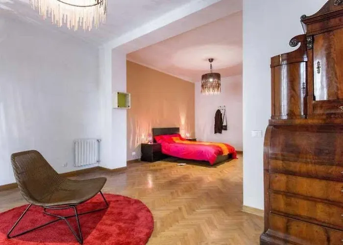 Gallery Hotel 3*